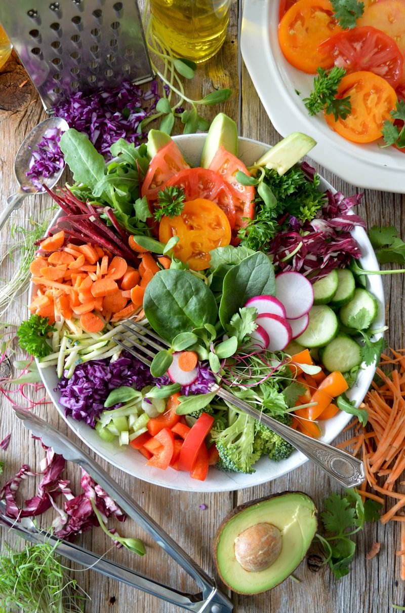 Fat loss with fresh salads and light meals